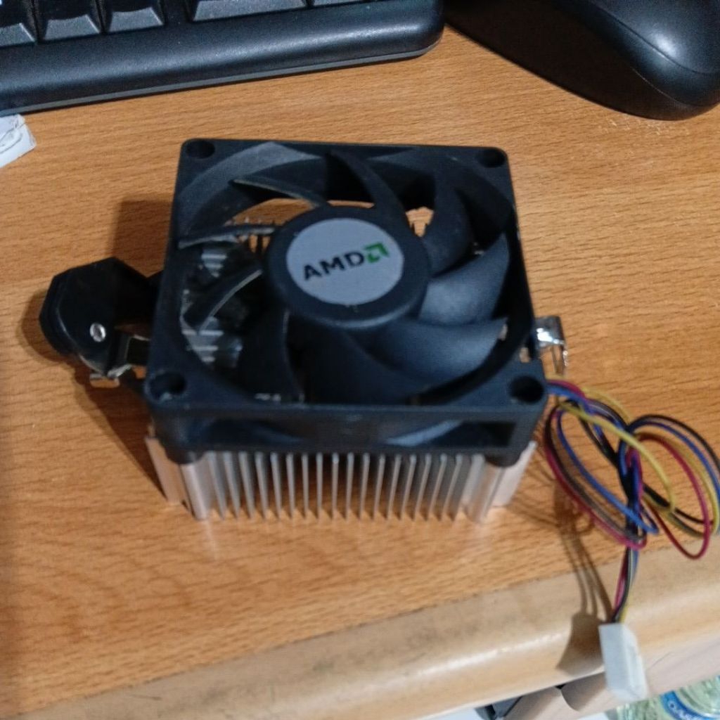 Heatsink AMD kipas prosesor amd pendingin prosesor bekas seken normal