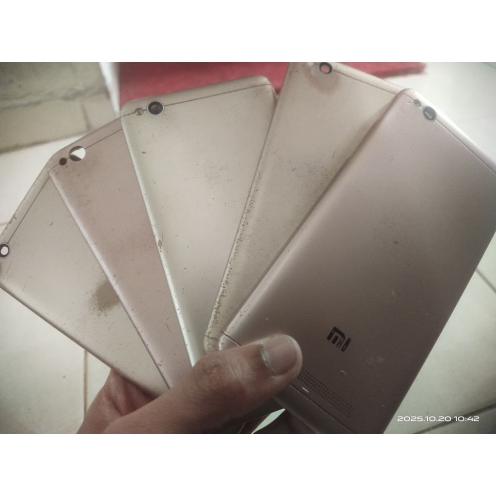 Backdoor Tutup Belakang Redmi 4A Copotan