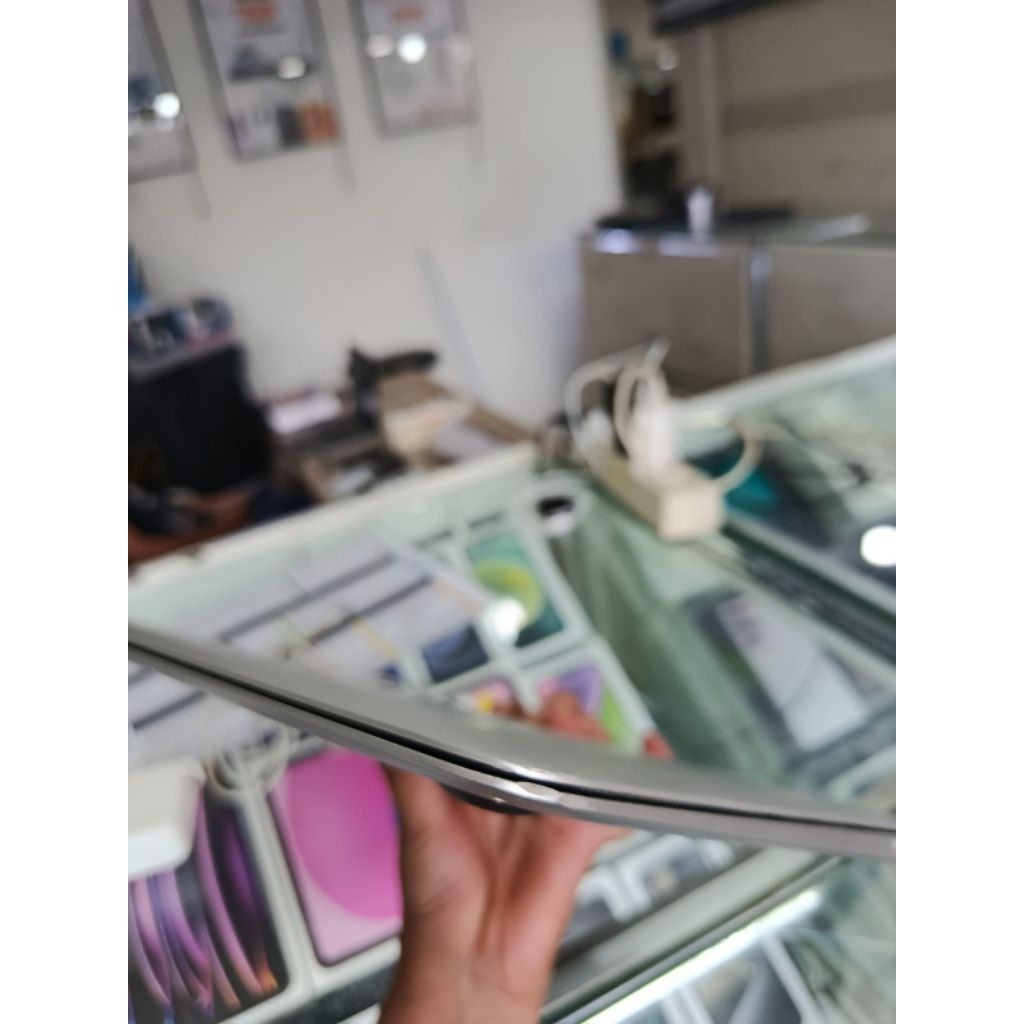 Macbook Air 2017 13inc Core i5 8/256gb