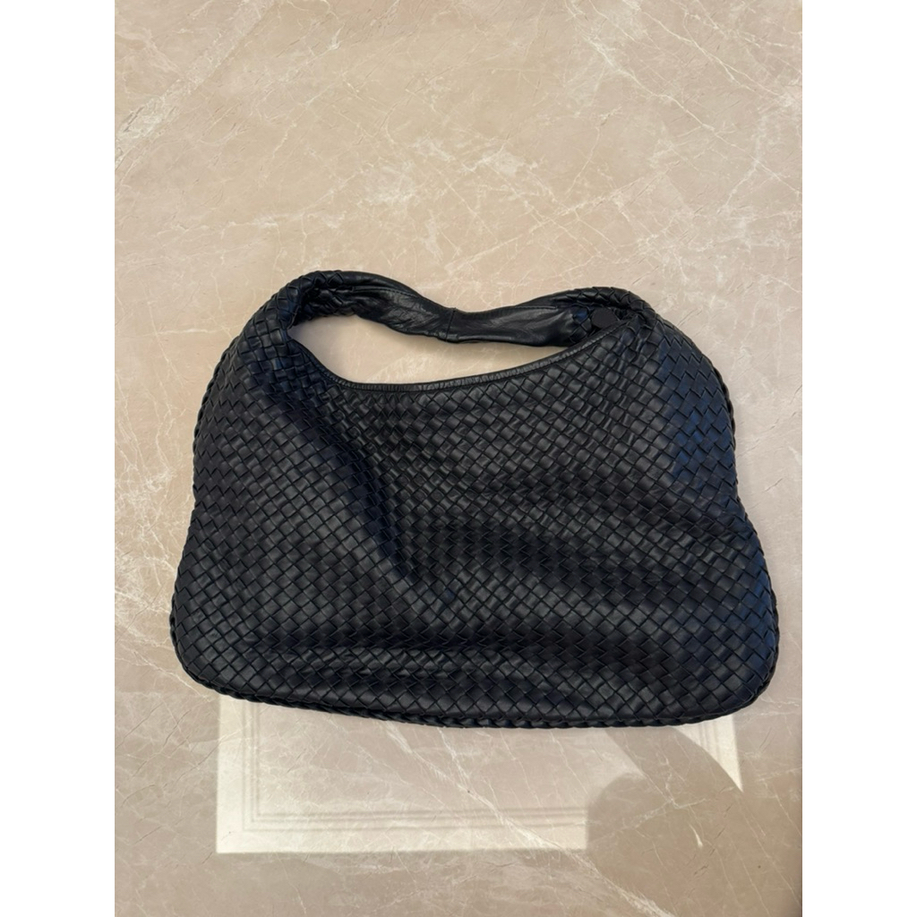 Bottega Veneta Intreciatto Hobo Bag in Black (preloved)