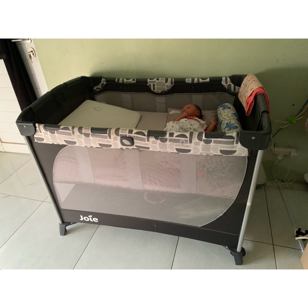 Preloved Box Bayi Kasur Bayi Merk Joie