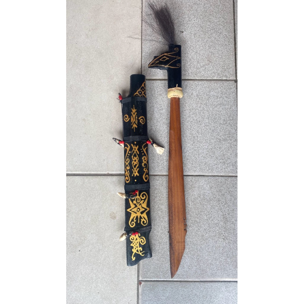 Aksesoris Mandau Kayu Ulin Mandau buat acara adat tari menari Dayak | Mandau Menari | Mandau Adat Da