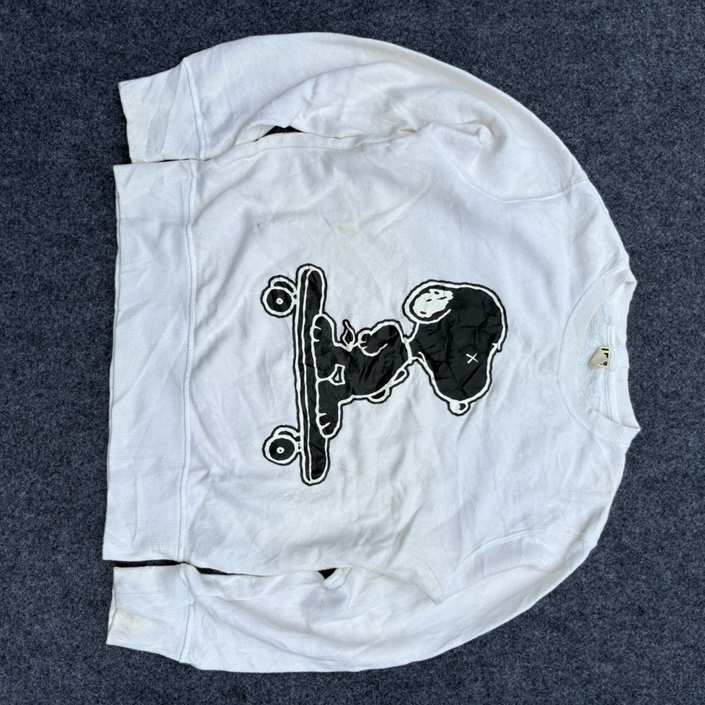 Crewneck sweatshirt Uni x Peanut preloved second