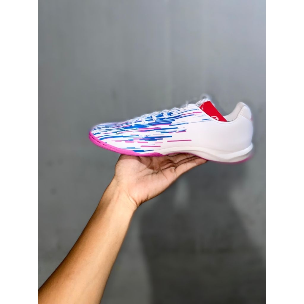 Specs Lightspeed Reborn In White/Magnifico