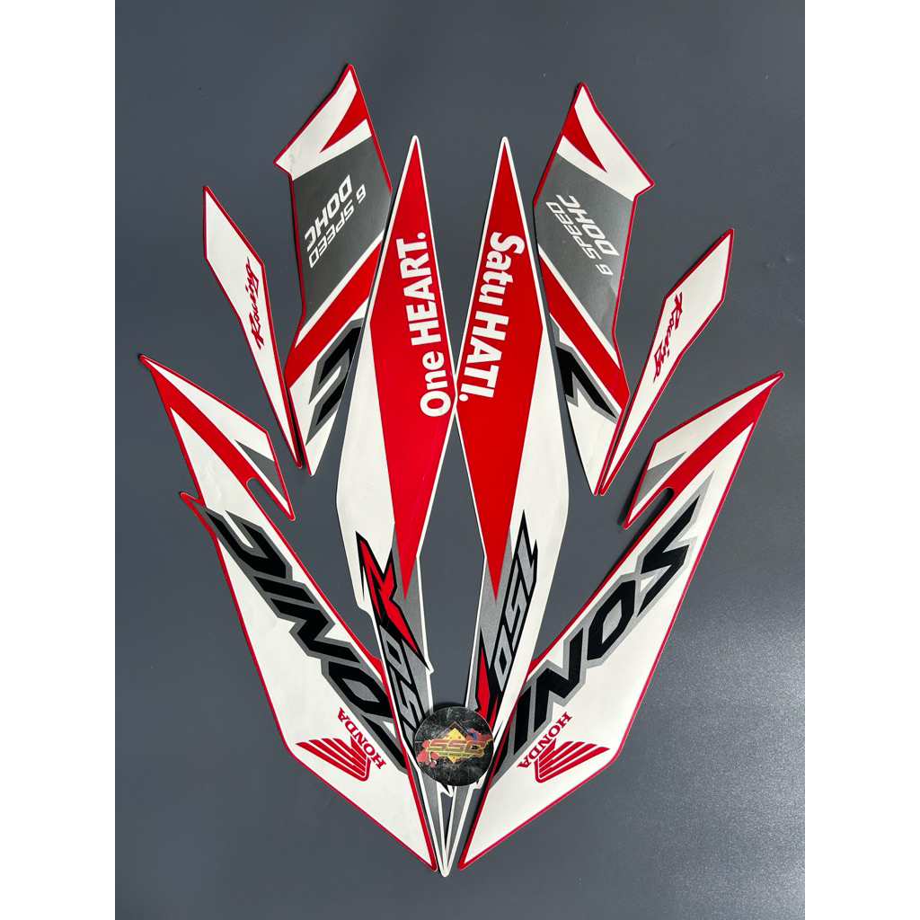 STRIPING STRIKER SONIC 2018 PUTIH MERAH