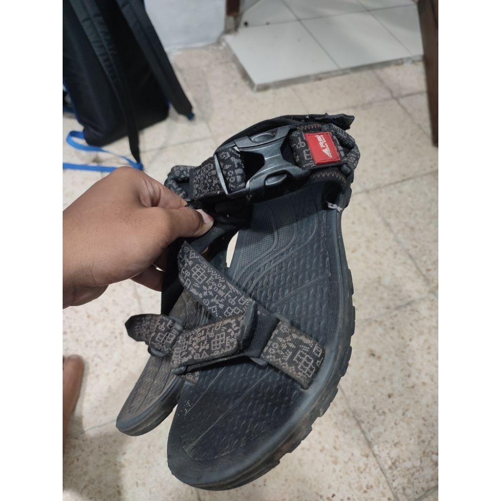 Sandal Arei size 43 second