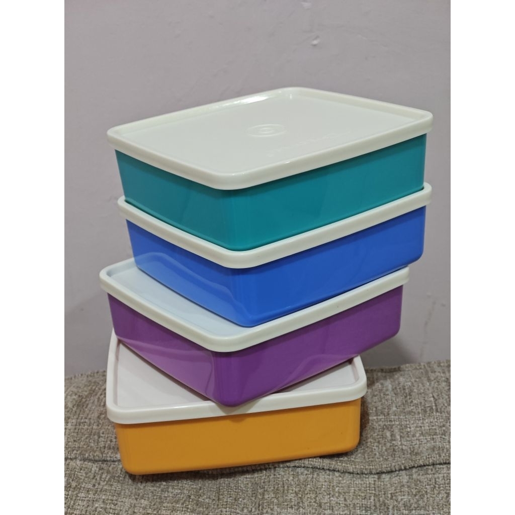 Large Square Away 660ml  wadah bekal tutup putih tupperware