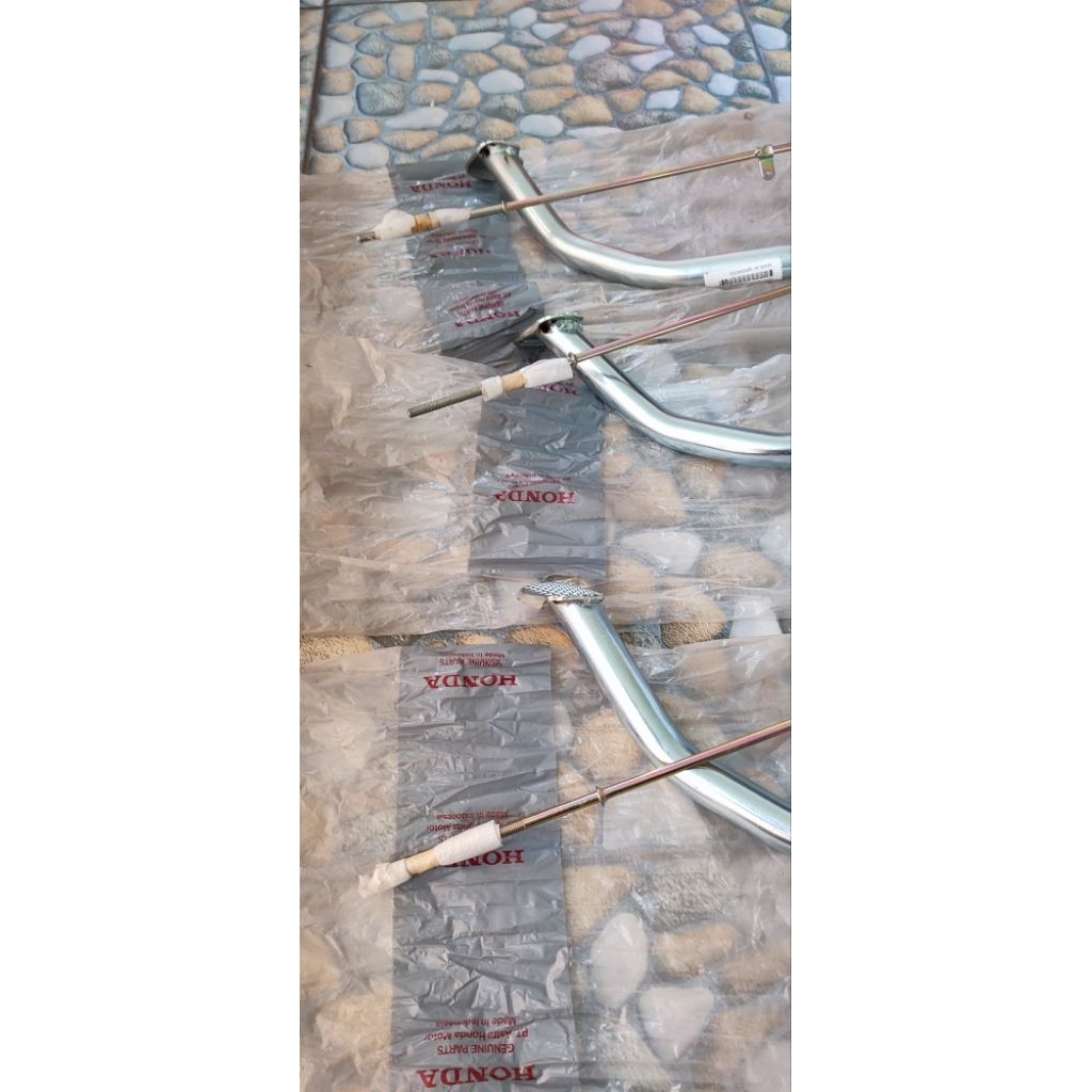 PEDAL REM ASSY REVO ABSOLUTE REVO DX 110 HONDA BLADE OLD 110 ORIGINAL AHM 4650A-KWB920