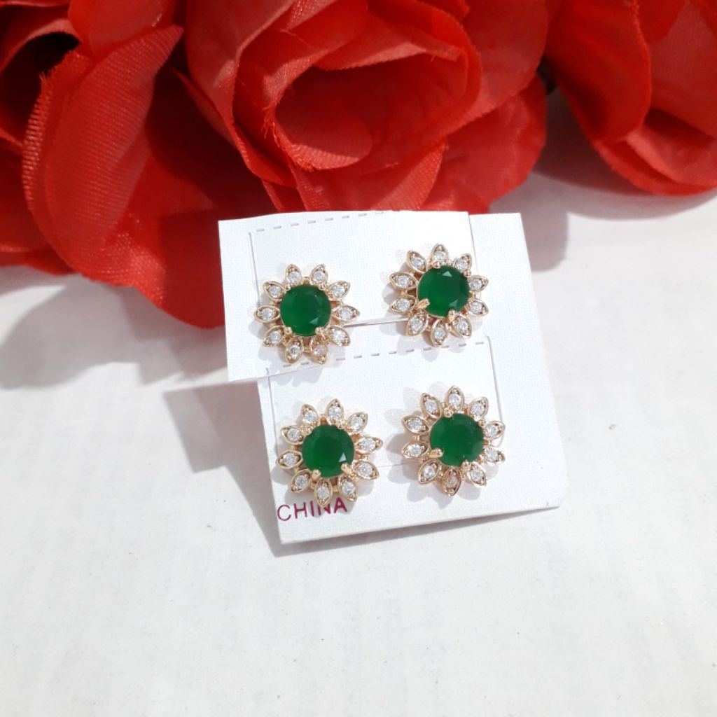 Anting Tusuk Permata Bunga Warna Hijau