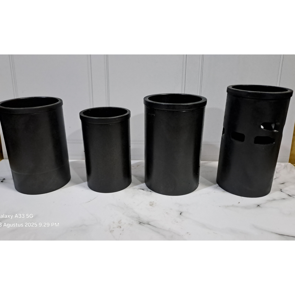 LINER CARBON 56-66-100 SATRIA 2T LUBANG LINER BORING CARBON 240 HV 420 HV