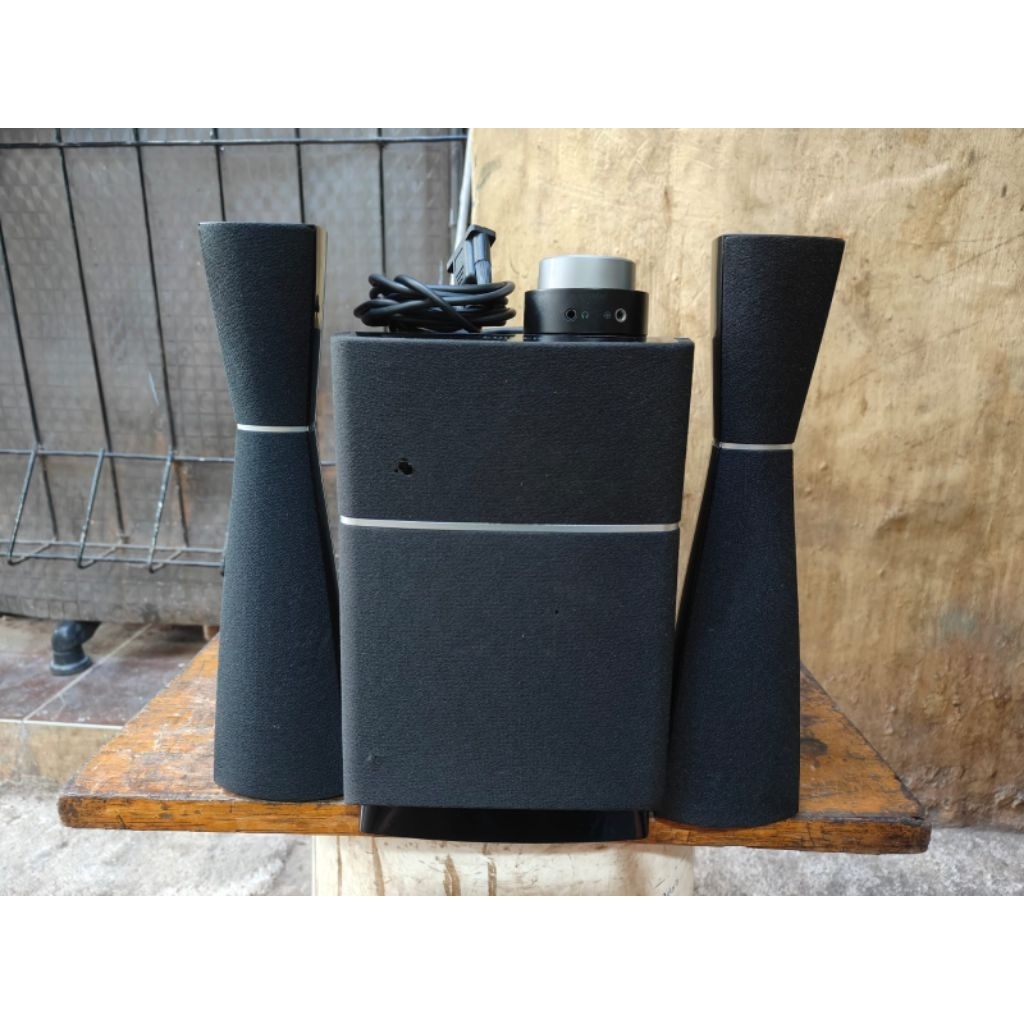 speaker aktif multimedia edifier M3200