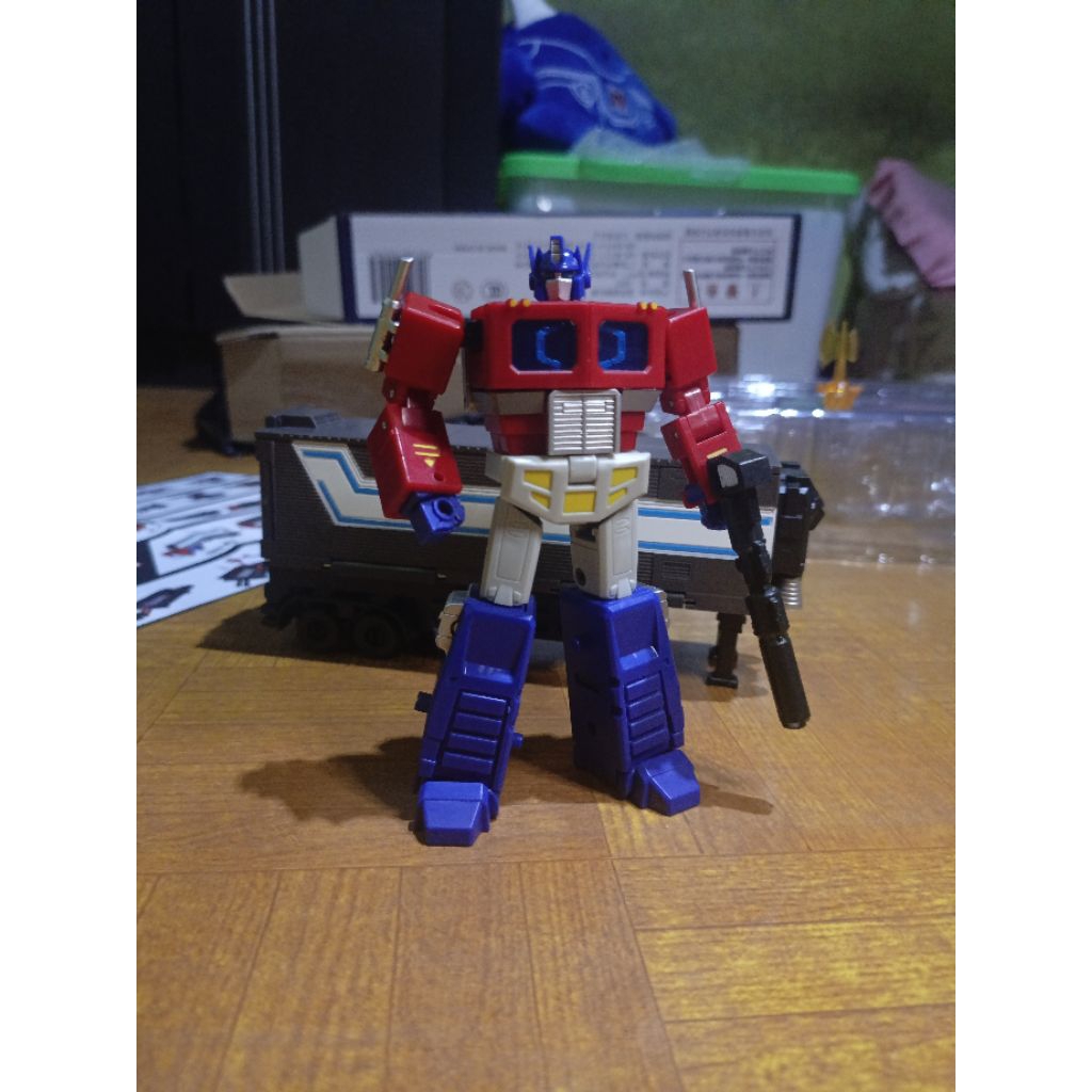 Jinbao DF-04 Optimus Prime G1