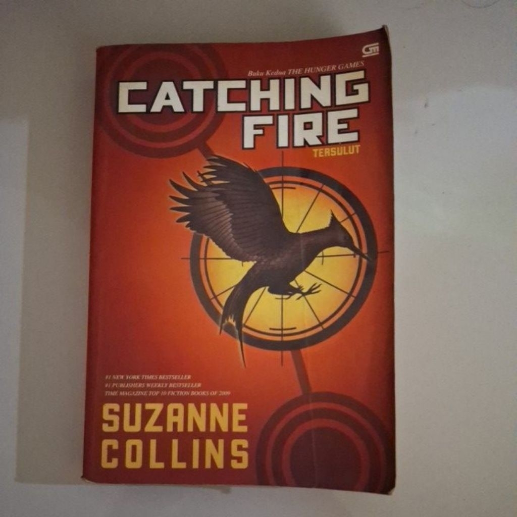Preloved Catching Fire (The Hunger Games 2)