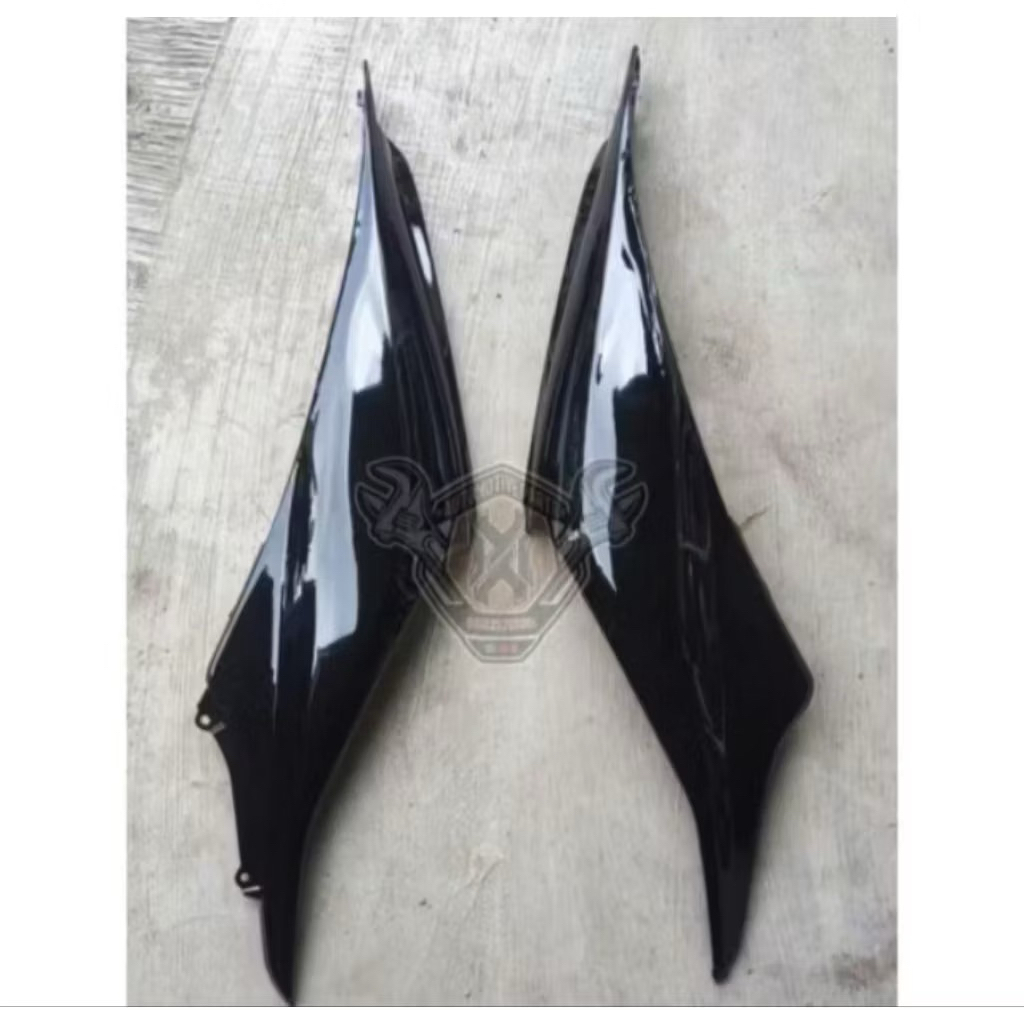 body belakang honda absolute revo 110 revo fit revo AT warna hitam