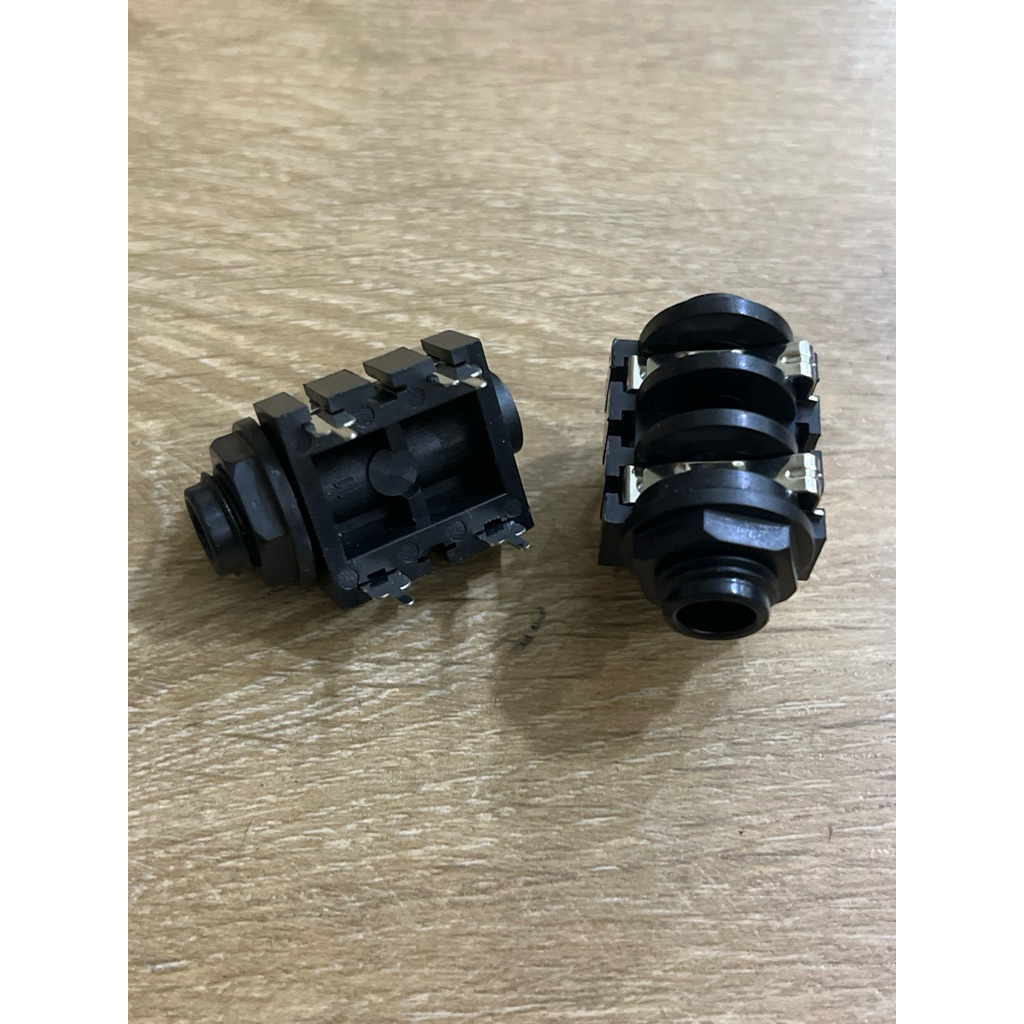 Soket Mic Akai Mono Kelabang Soket Akai Mono Tancap Kelabang