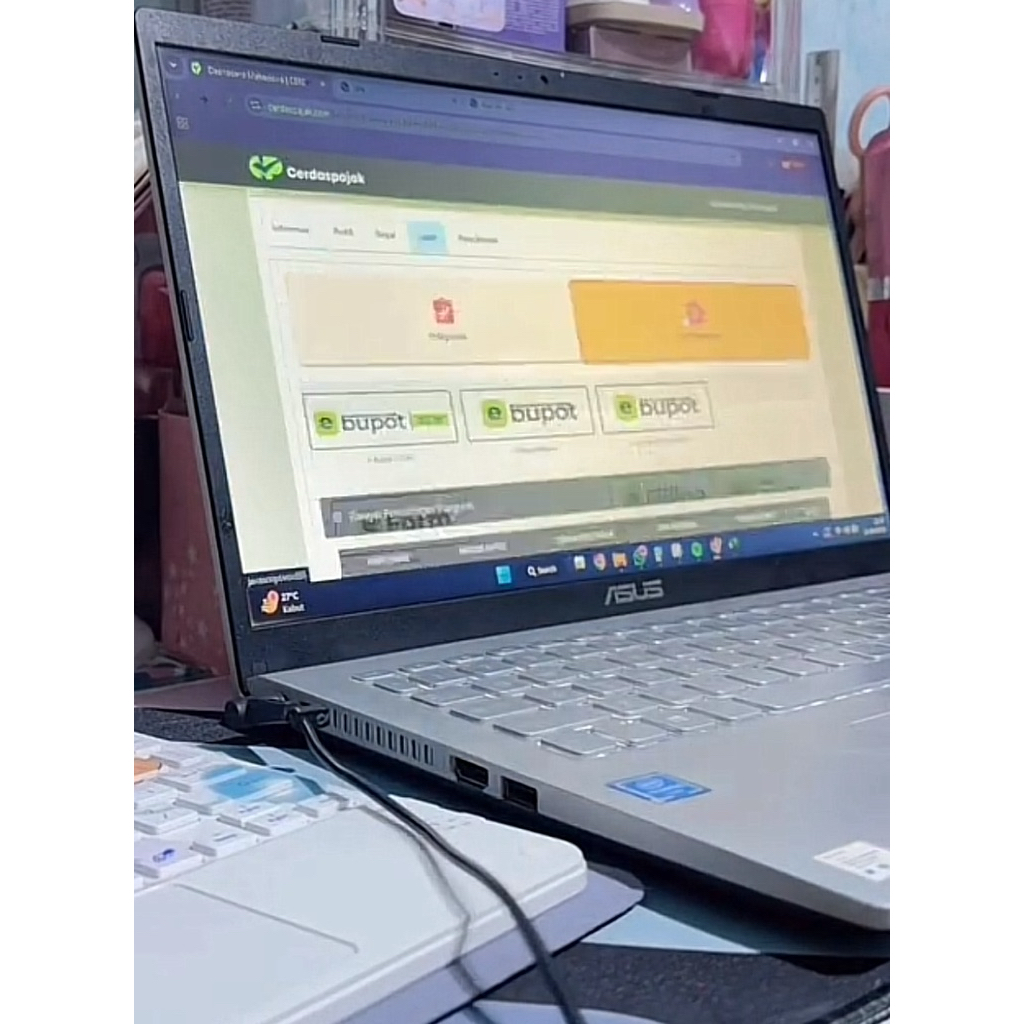 LAPTOP ASUS VIVOBOOK SERI X509 15,6 inch SSD