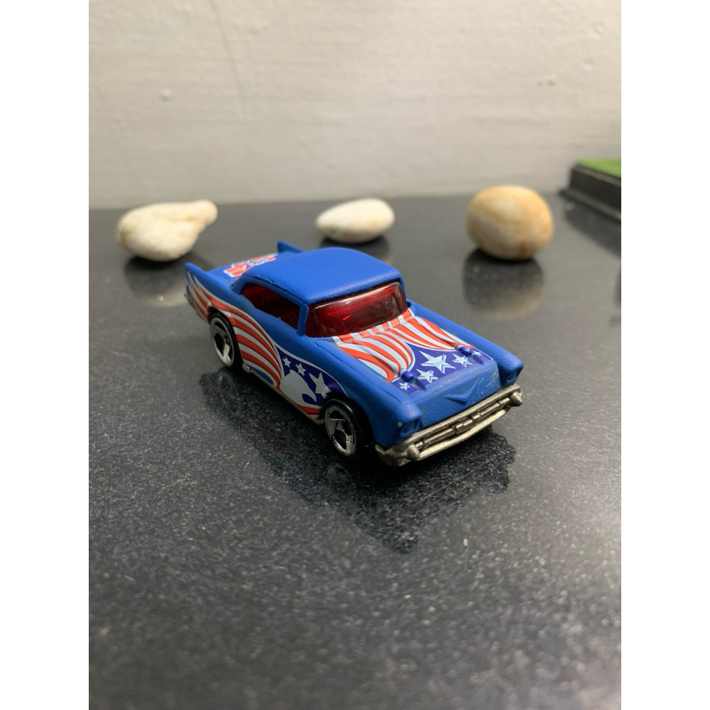 HOTWHEELS 57 CHEVY