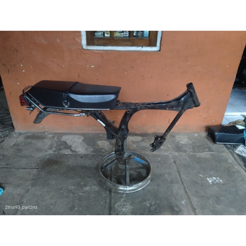 gl100 rangka gl100 original balung besar