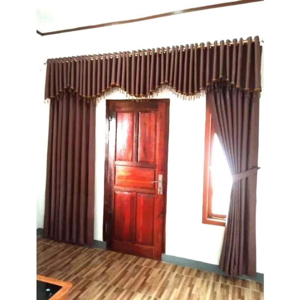 Gorden Poni 1 set Pintu Utama jendela Ruang Tamu Bahan Blackout Premium Lebar Panjang 250cm