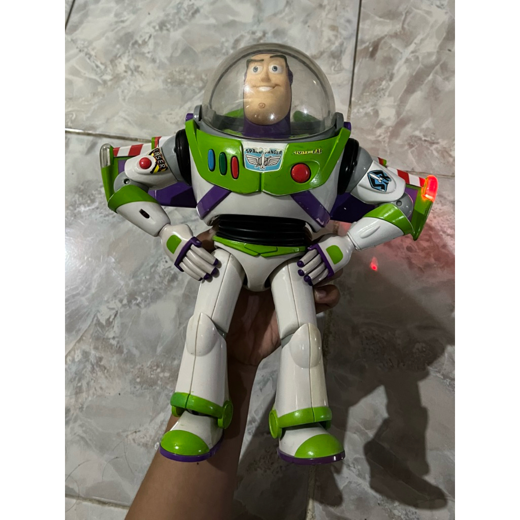 Buzz Ligthyear Signature Collection Thinkway Toys