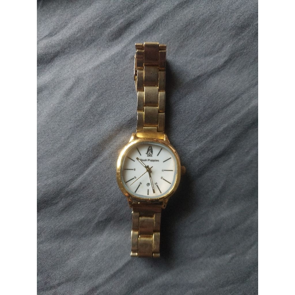 JAM TANGAN HUSH PUPPIES (Preloved)