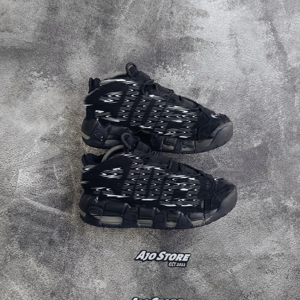 Sepatu niikeee air uptempo black
