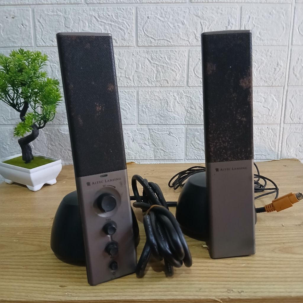 Speaker altec lansing vs4121 (controller)