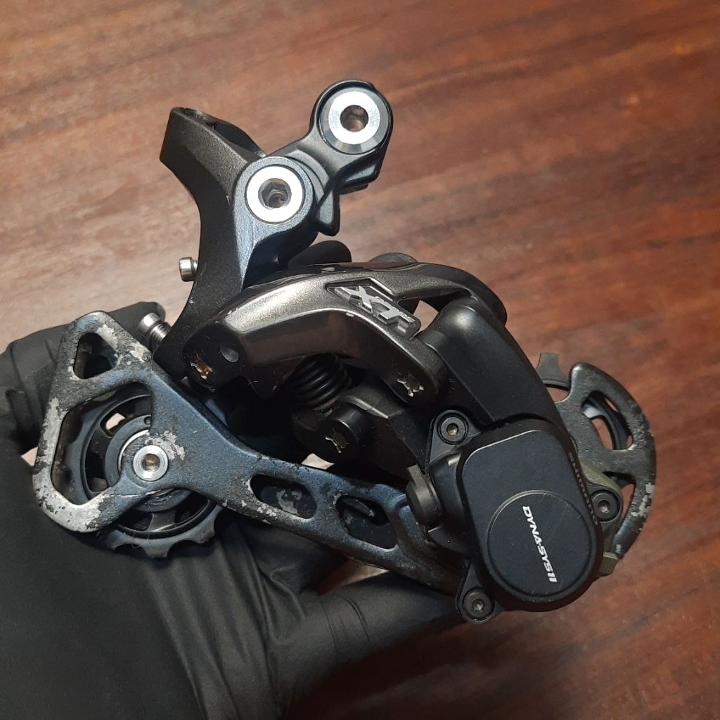 Shimano Deore XT Rear Derailleur RD-M8000 GS 11 Speed  Medium Cage - RD Shimano Deore XT M8000 GS 11