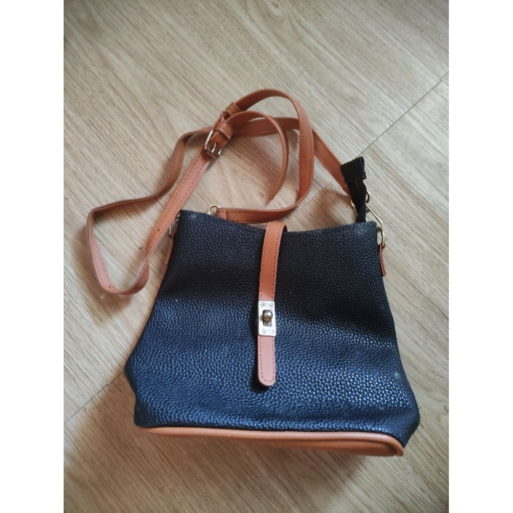 TAS SELEMPANG BY KAMIYA