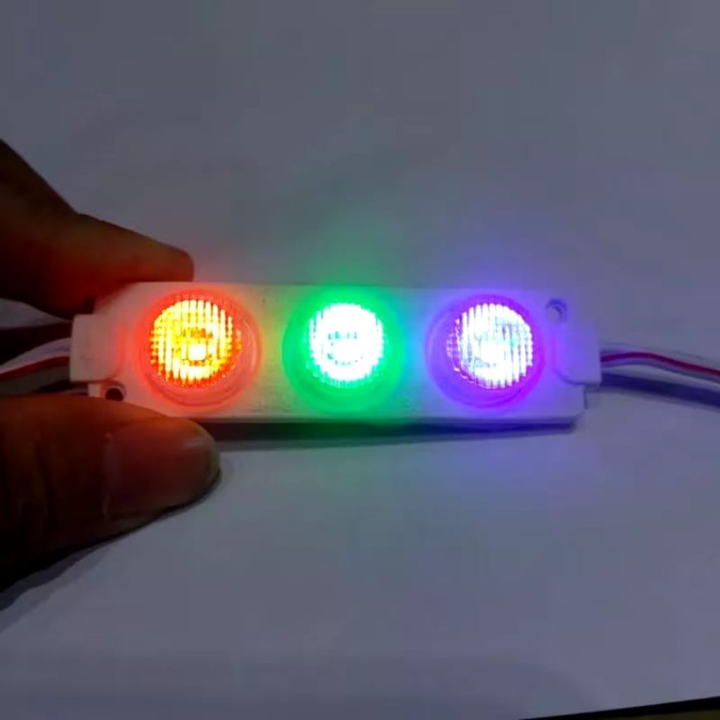 Lampu Led 3Mata RGB 7520 Kedip Otomatis 12V 24V