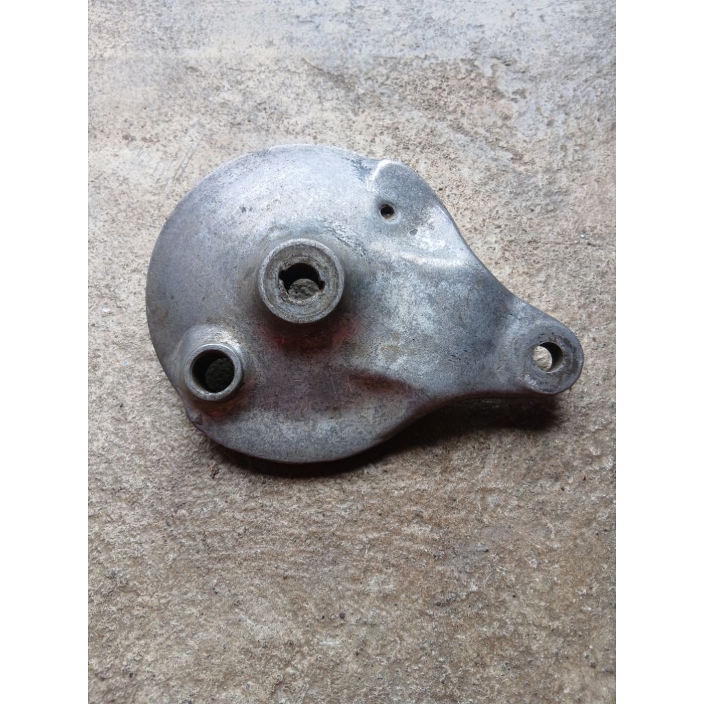 tutup tromol belakang Honda c70 c700 original