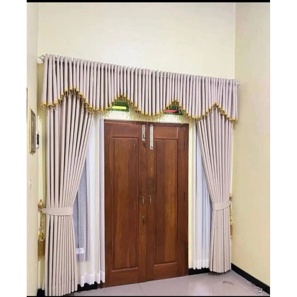 1 Set Gorden Poni Jendela Dan Pintu Blackout Premium-Panjang 250cm, Anti Panas & Elegan