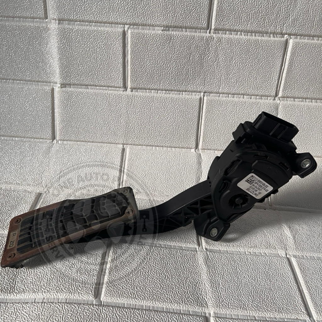 Sensor Pedal Gas Set Ori Copotan Suzuki Grand Vitara Manual