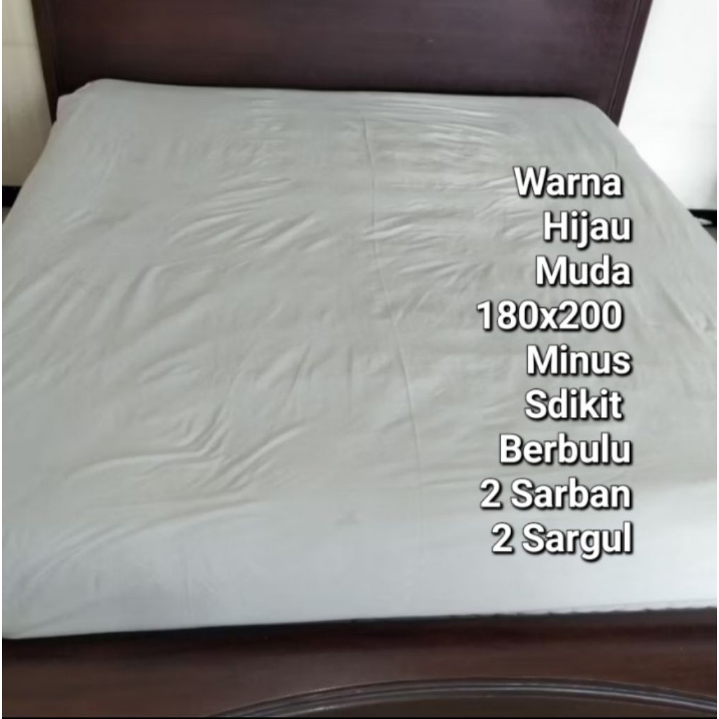 Sprei Polos/Motif Preloved