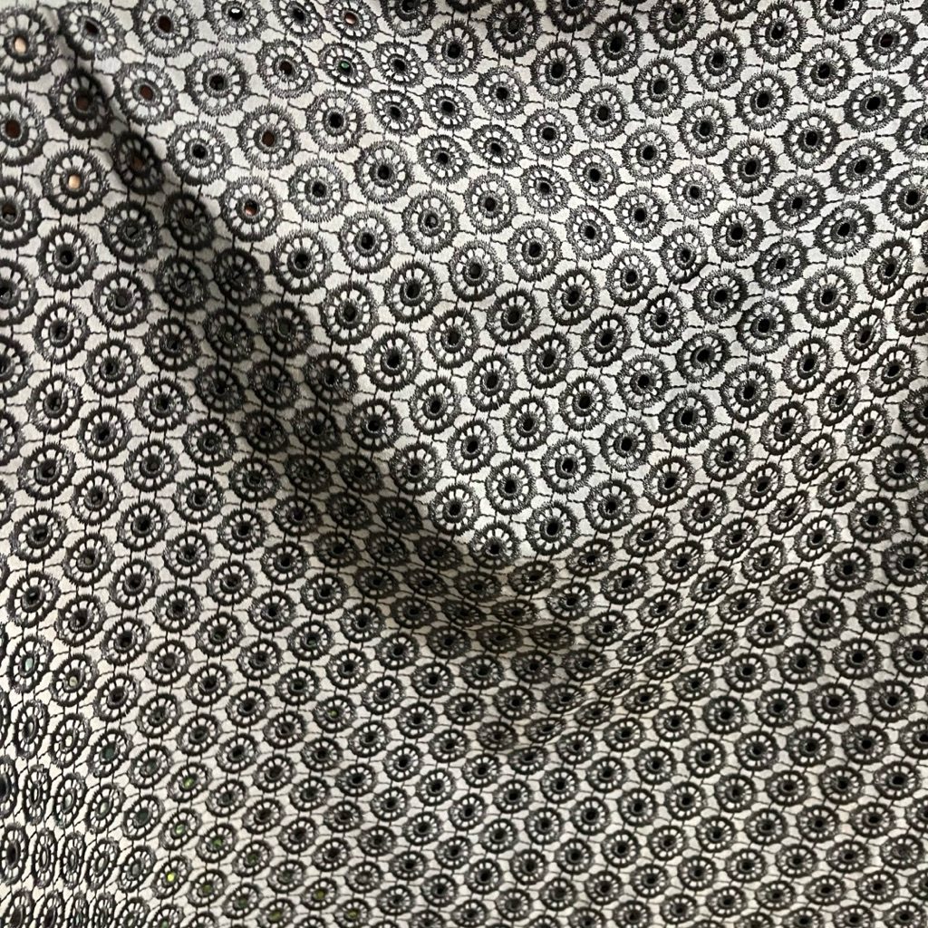 kain katun bordir - kain katun bordir prada - kain katun bordir motif bunga premium - kain katun emb