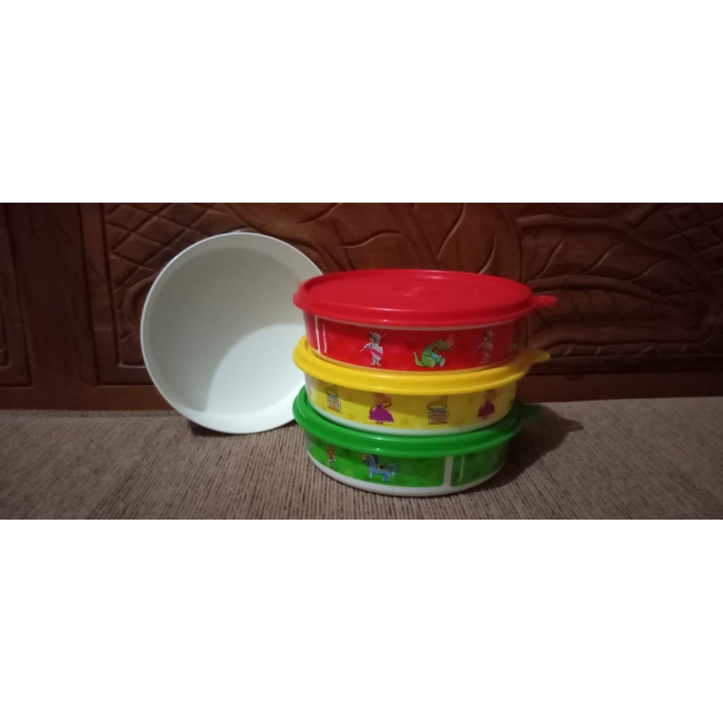 tempat makan Tupperware 400ml royal family
