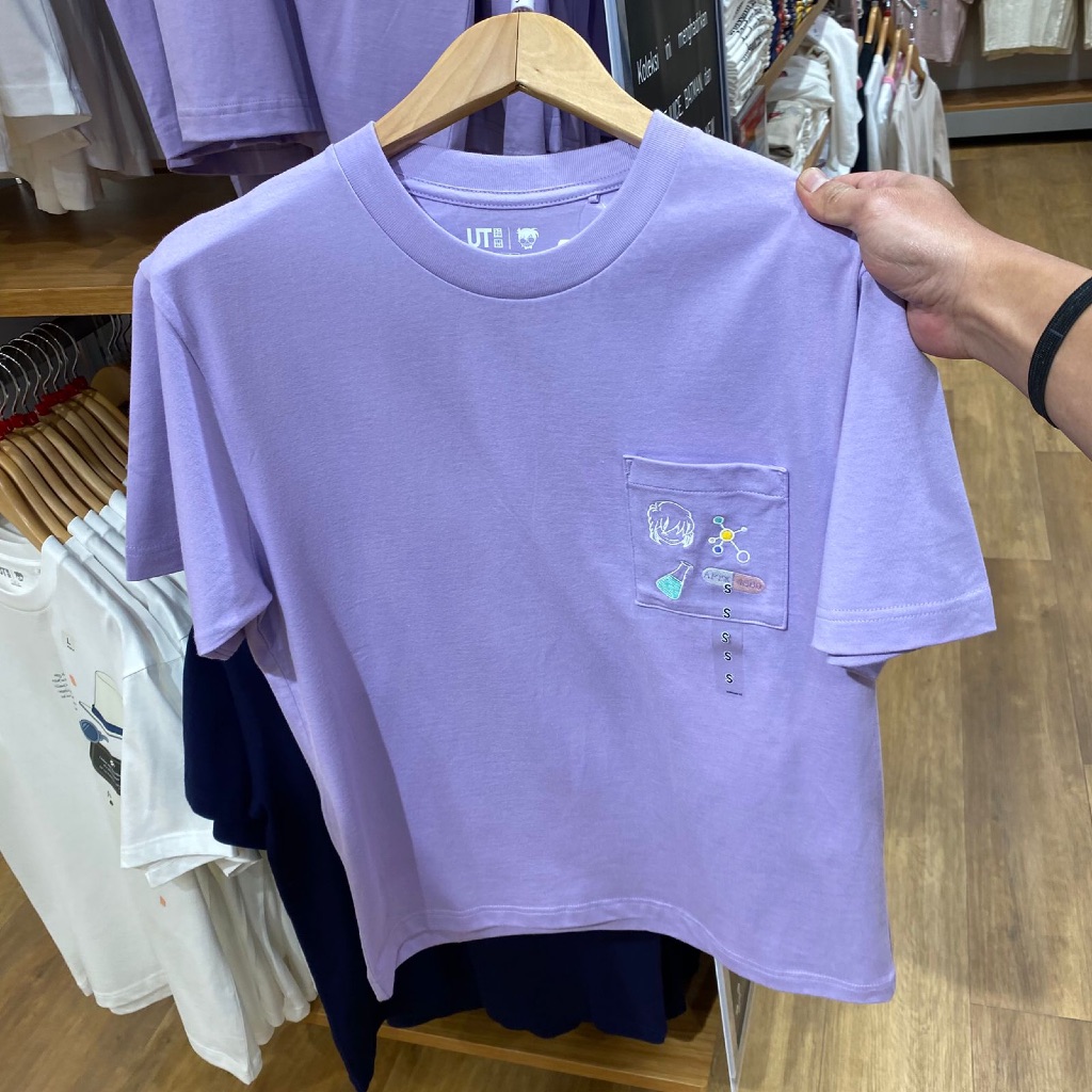 Jastip. Tshirt Uniqlo X Detective Conan (MAN)