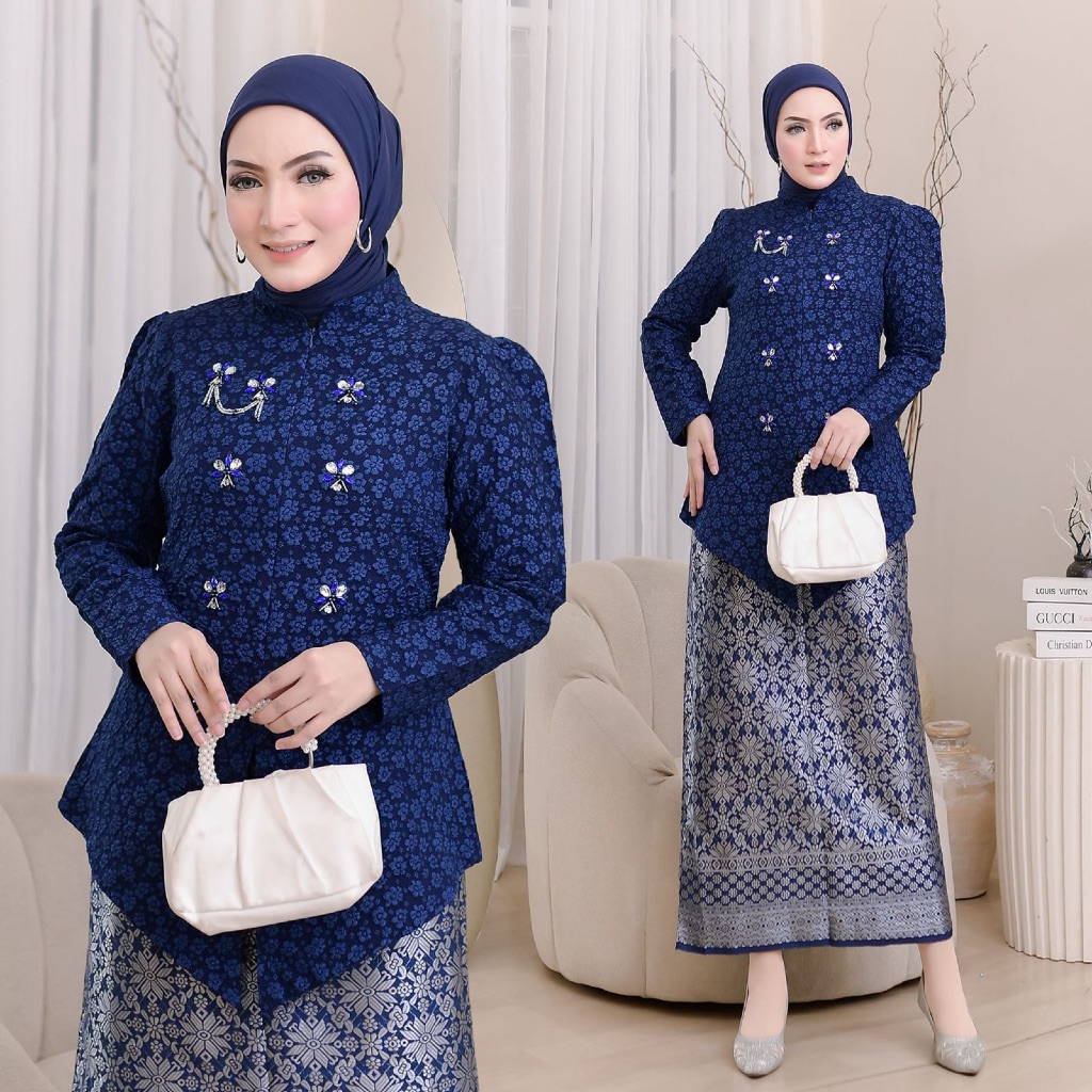 Setelan kebaya Encim Fukoro// Kebaya Wisuda Kekinian/ Kebaya Terbaru Tradisional / Kebaya Busui / Ke