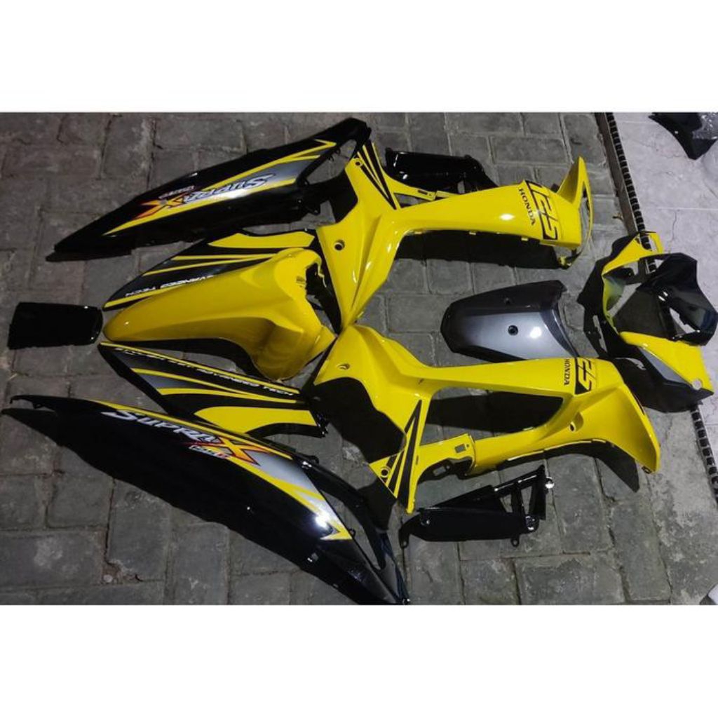 body supra x 125 batman fullset halus warna kuning dan body kasar, cover body supra x 125 batman war