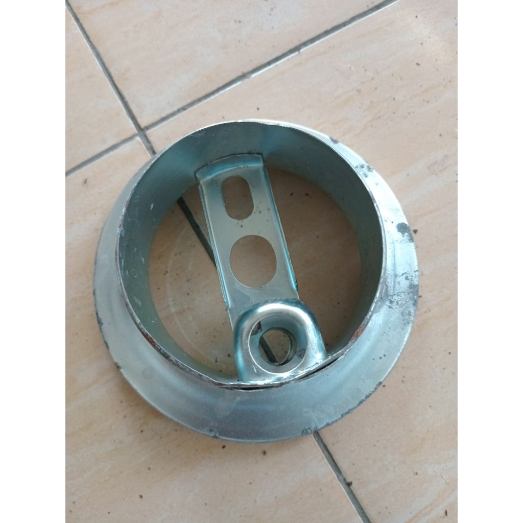 kap dalam lampu petromax minyak tanah