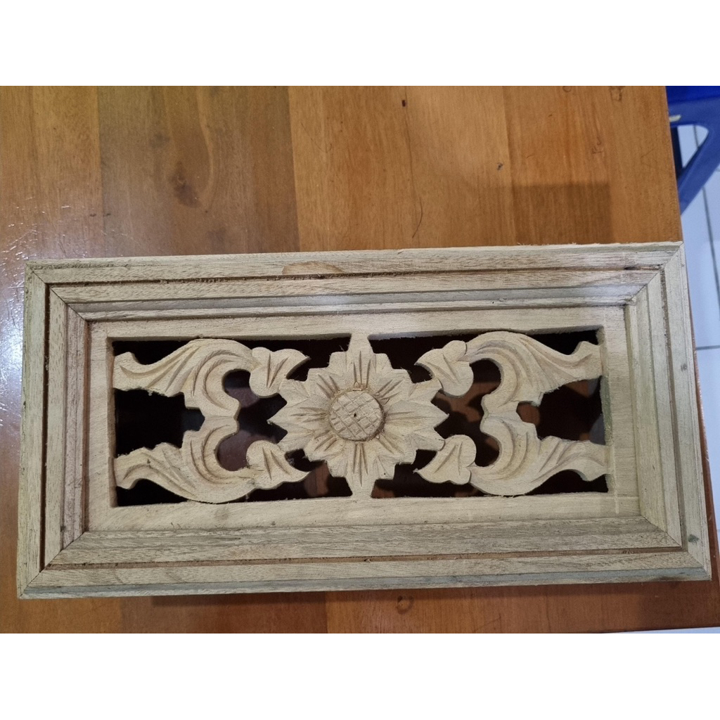 Roster Kayu Lubang Angin Kayu Ventilasi Kayu