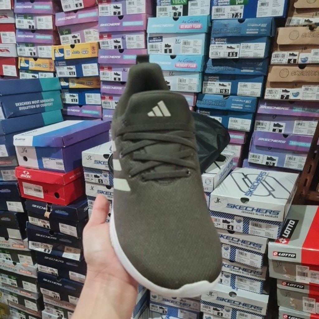 Sepatu CM size 43,5 46