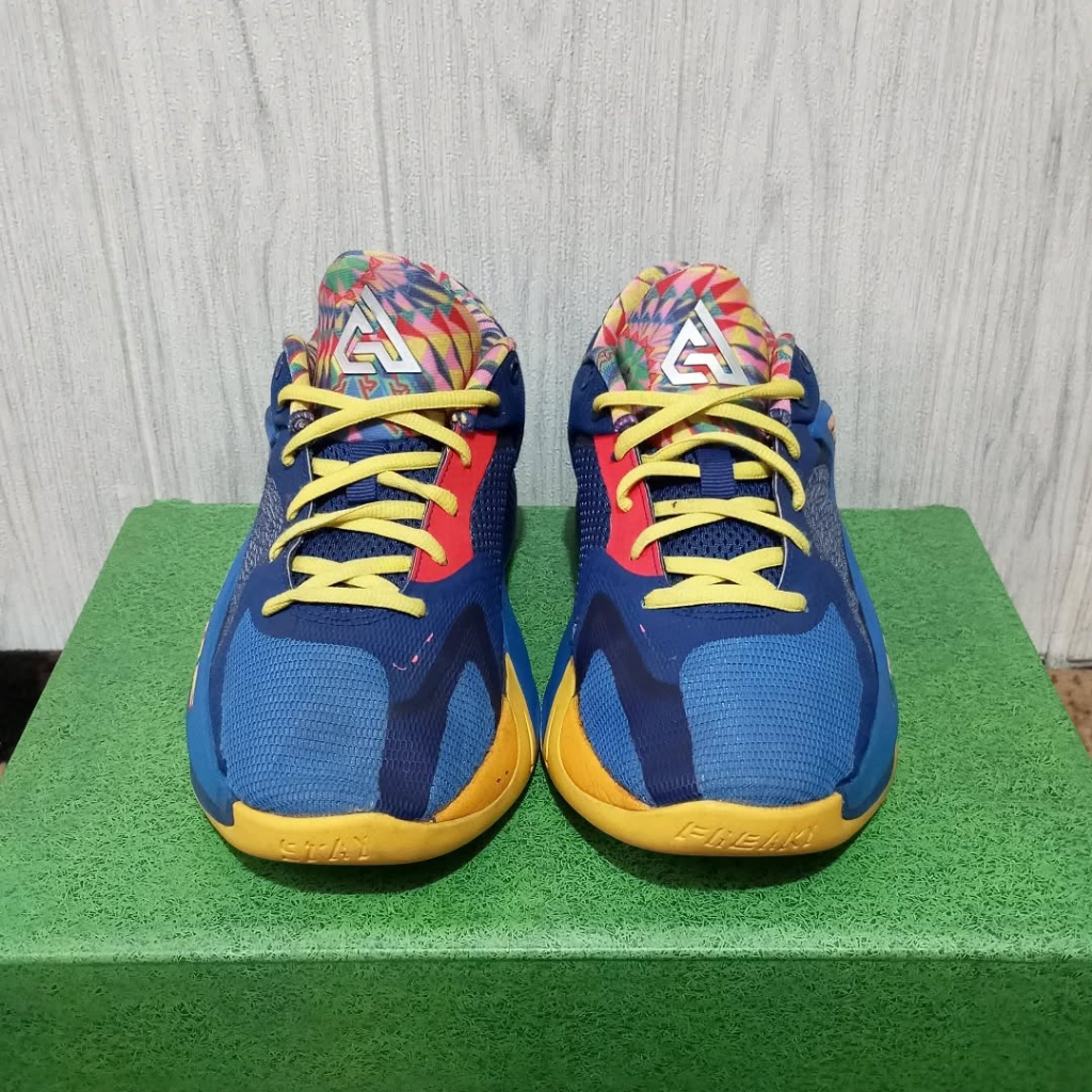 PRELOVE SEPATU BASKET ZOOM FREAK 4 SIZE 38 SECOND