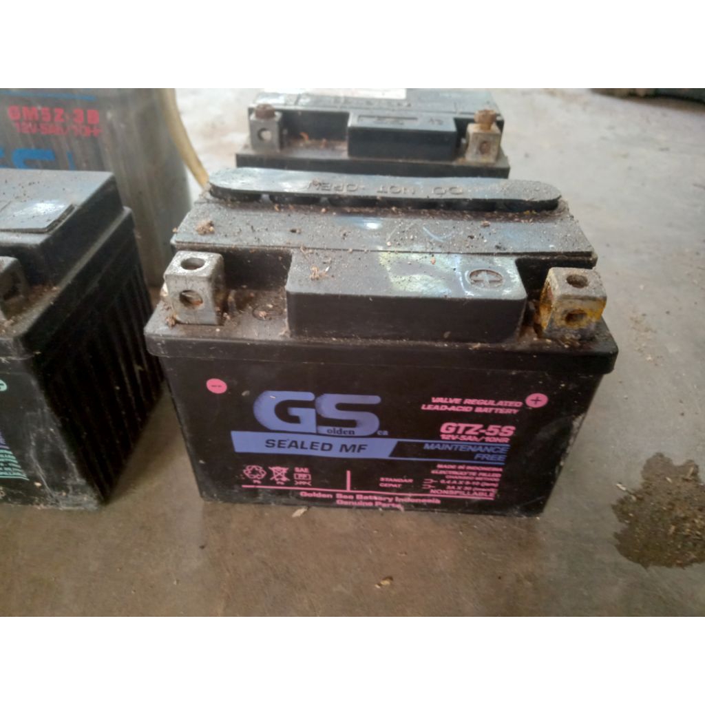 aki motor GS Astra bekas soak