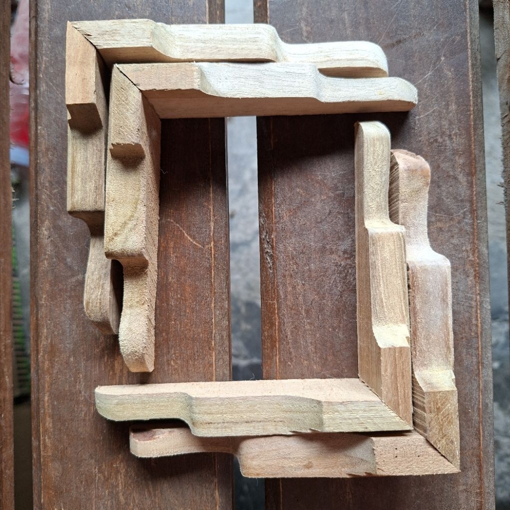 Kaki Sangkar Burung Kosan Jati Set (4 pcs)