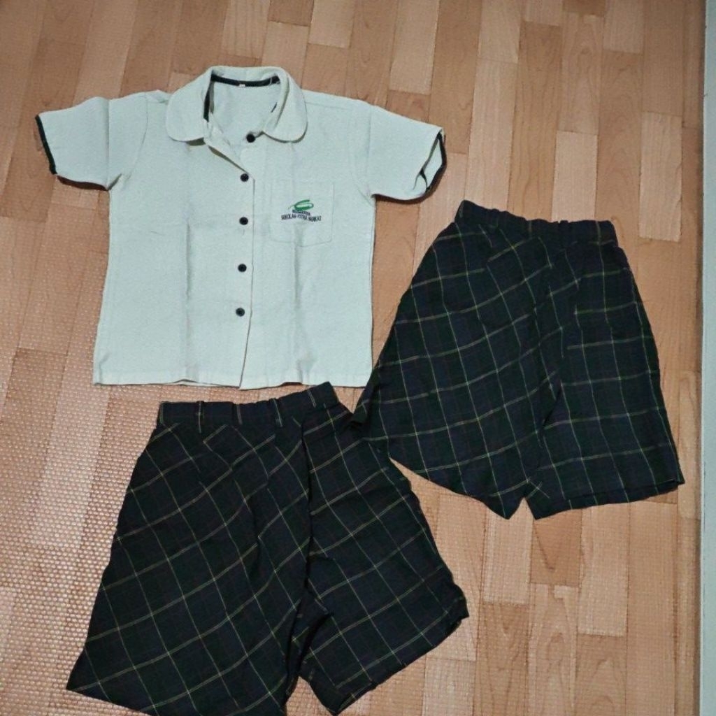 preloved set 3 pc seragam kotak girl sekolah citra berkat