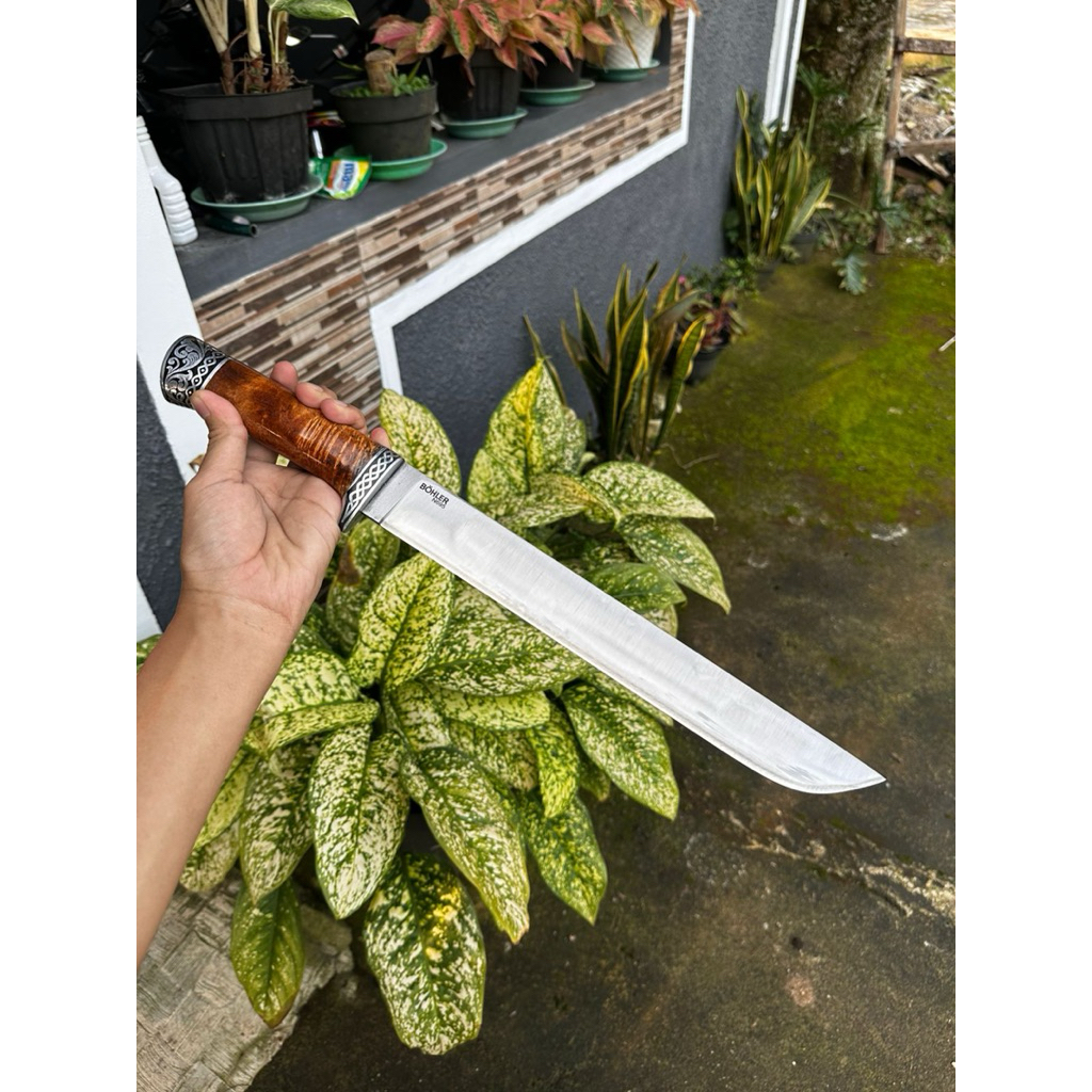 PISAU SEMBELIH PREMIUM BOHLER N695