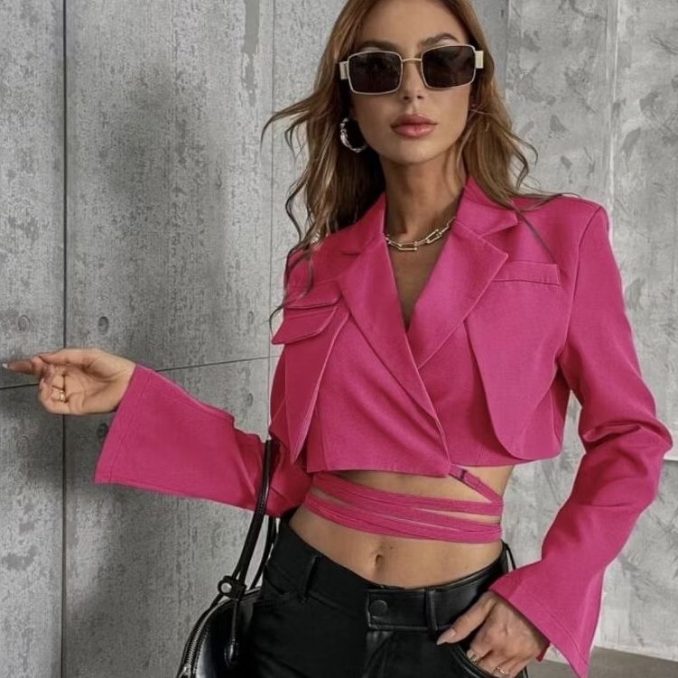 Blazer Crop 005 / Blazer crop lengan panjang dengan tali di pinggang