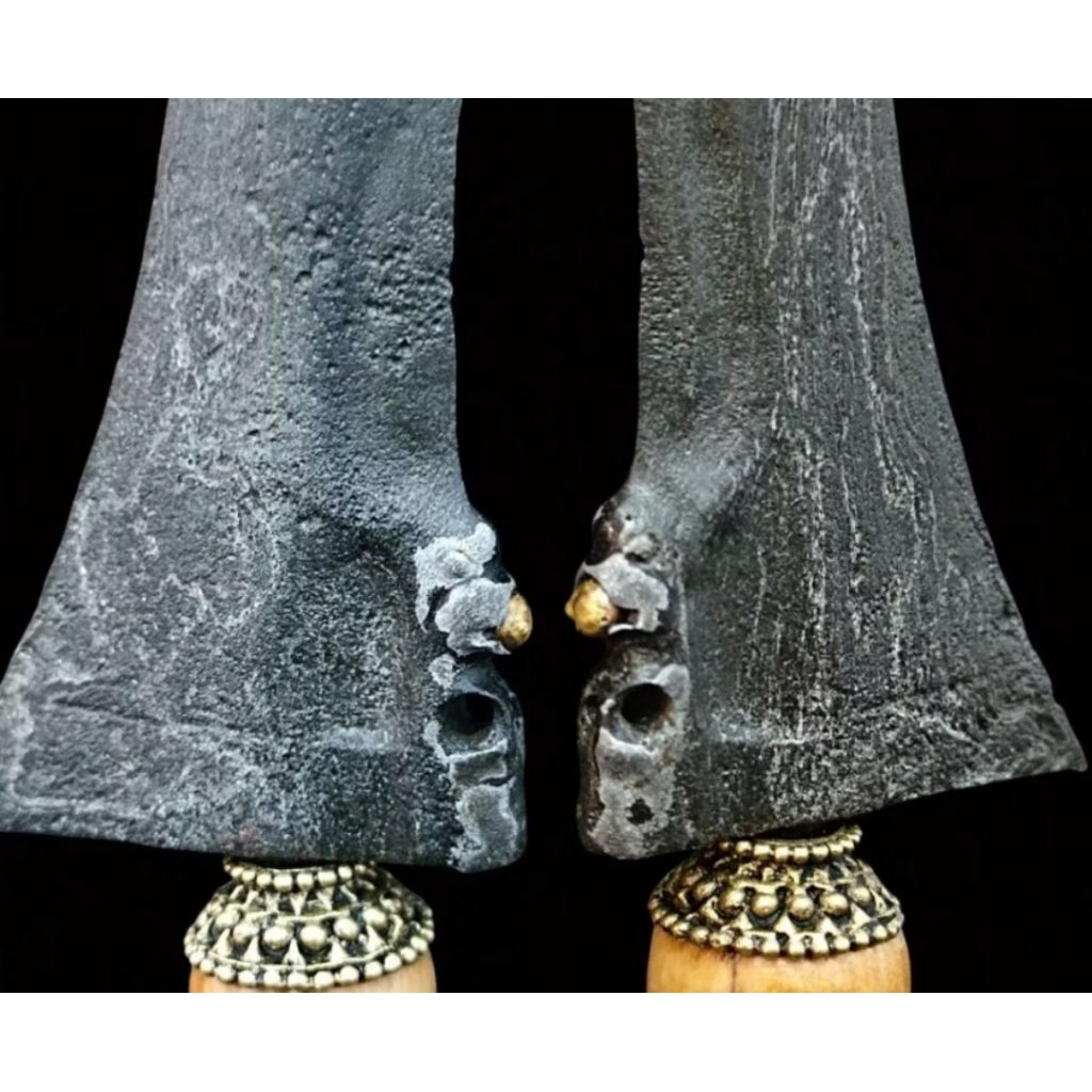 Keris Langka, Patrem Dapur Singo Kikik