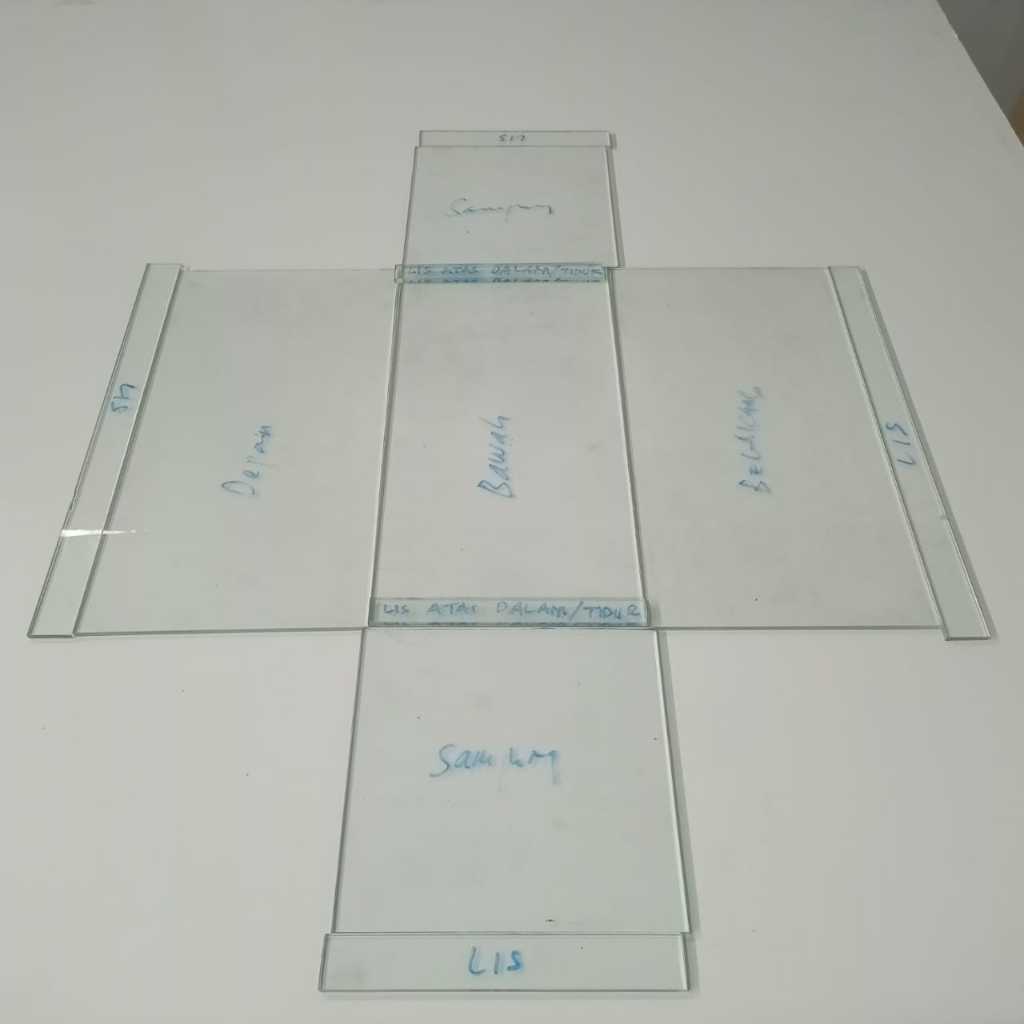 AQUARIUM KACA AQUARIUM AKUARIUM - BAHAN KACA 5 mm -  UNTUK AQUARIUM - SATU SET - mendatar